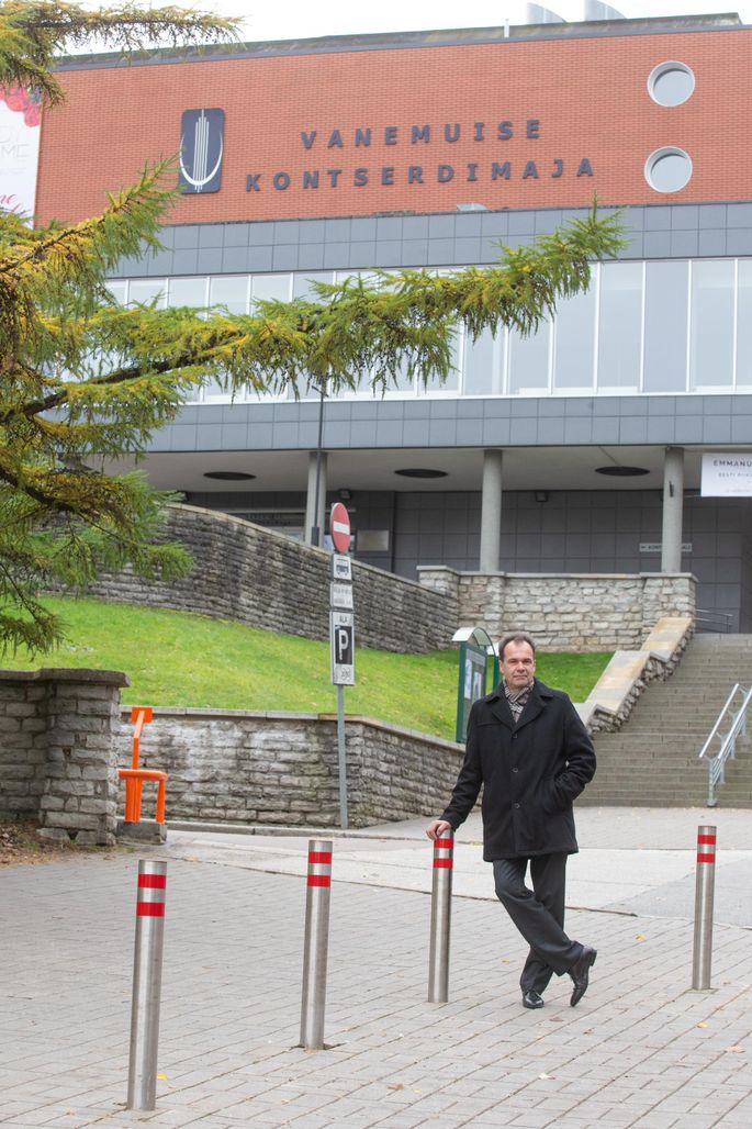 Vanemuise Kontserdimaja Sai Alguse Lammutavast Kirvetoost Laval