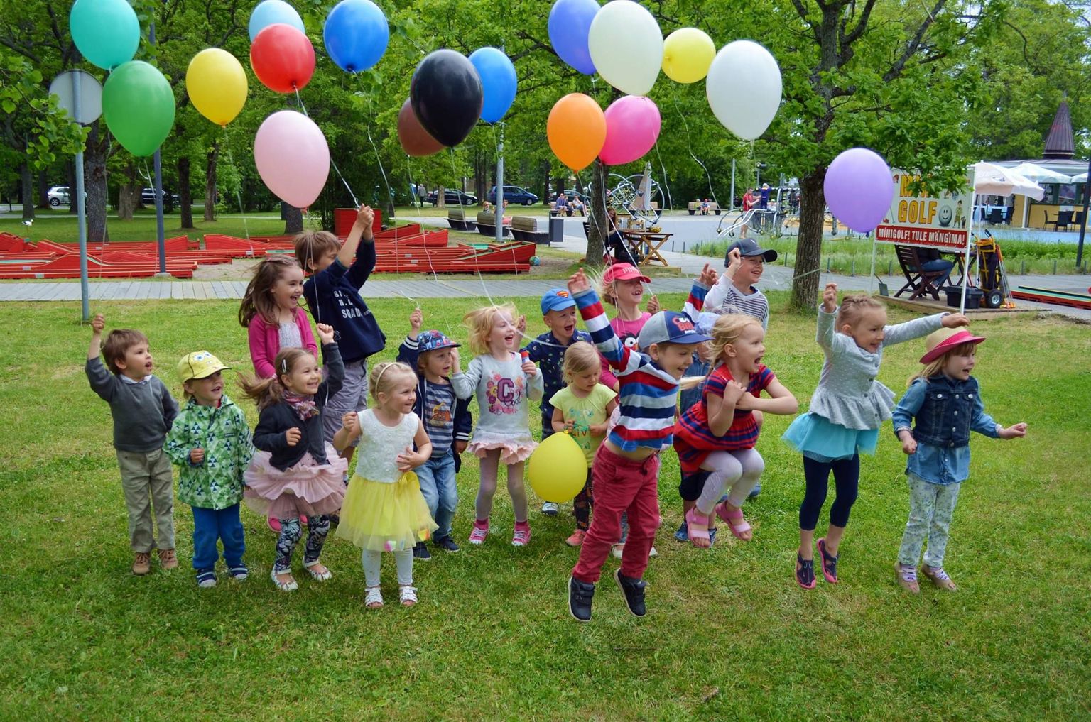 Pärnu Rannapargis toimub sel suvel esmakordselt rõõmsate lasete festival.