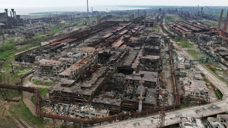 Разрушенный завод «Азовсталь»
