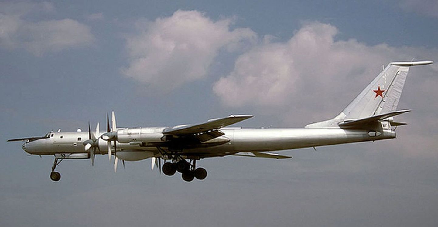 Luurelennuk TU-142