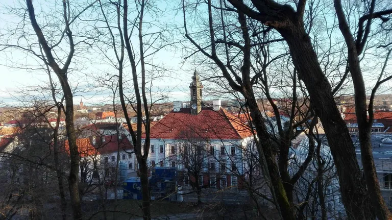Toomemäelt avanev vaade Tartu linnale.