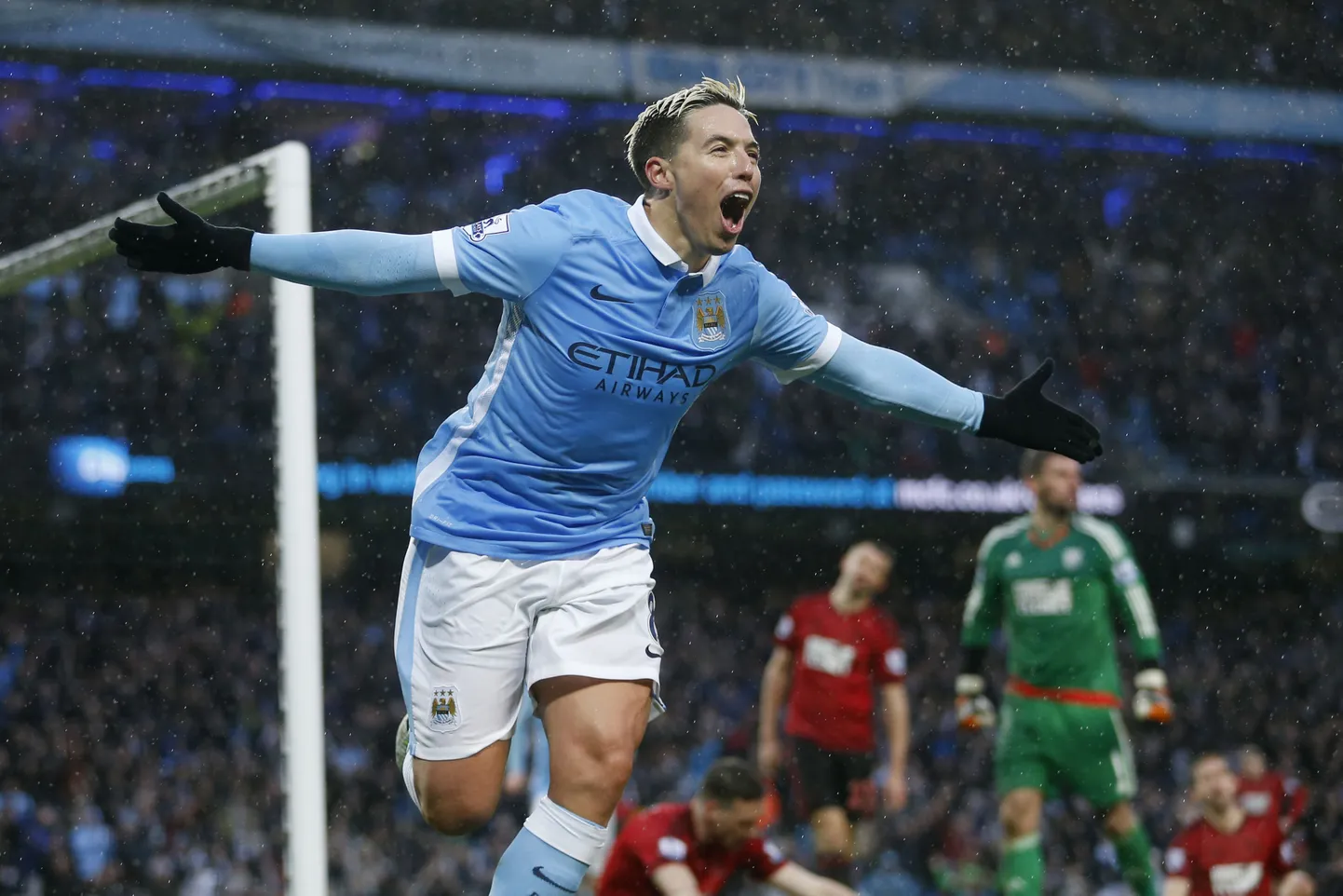 Samir Nasri 2016. aastal Manchester City särgis.