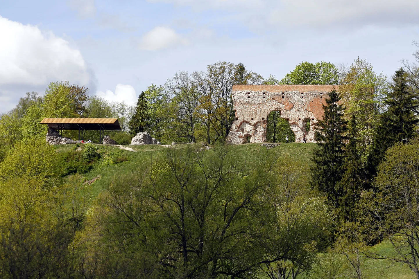 Vaade lossimägedele.