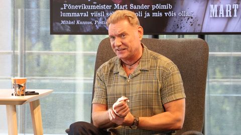 EBATAVALISED OLUKORRAD ⟩ Mart Sander Silvia Ilvese pulmas esinemisest: loodan, et täna midagi negatiivset esile ei kutsu