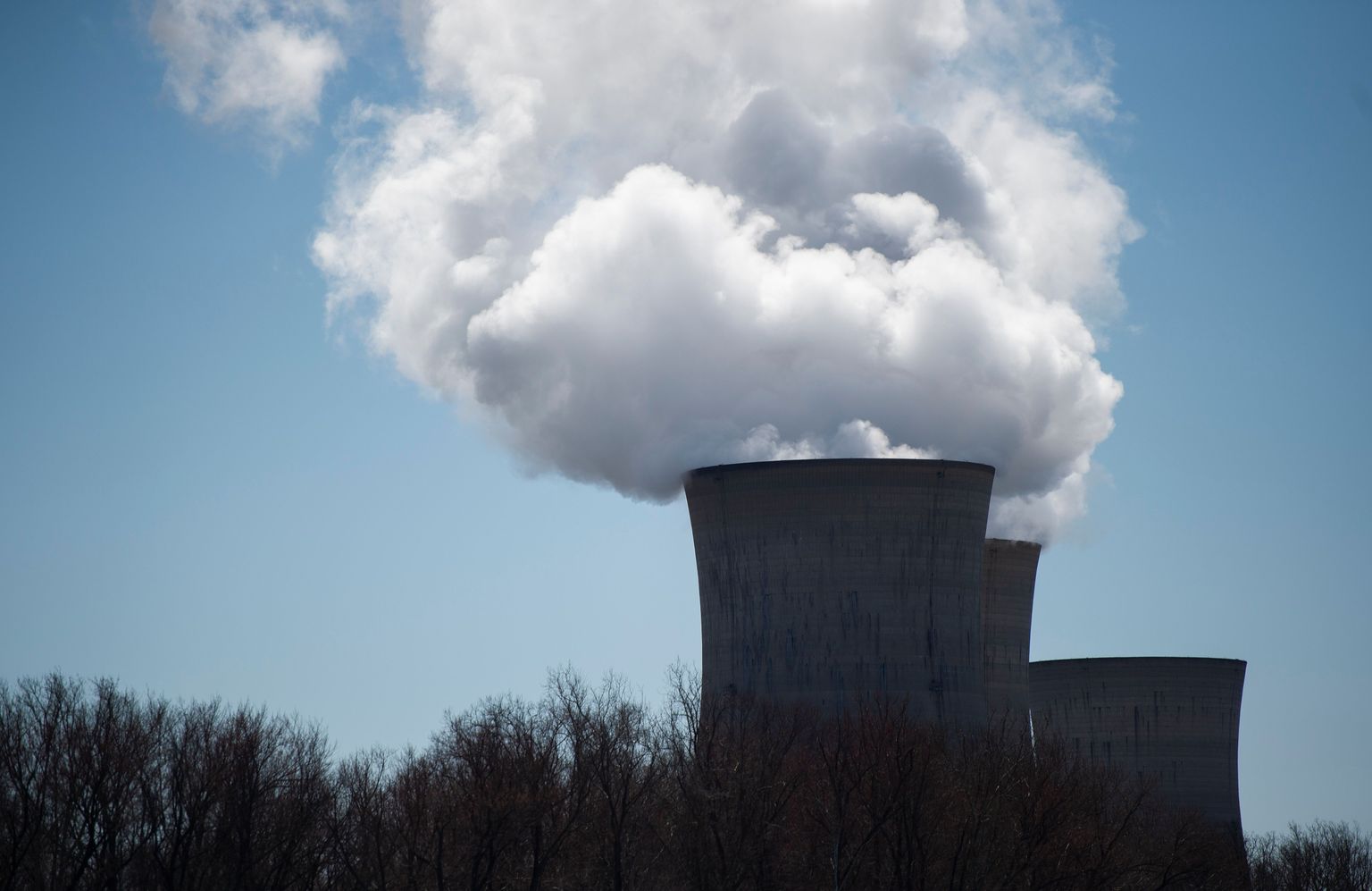 Tuumaelektrijaam Middletownis, Pennsylvanias. Pilt on illustreeriv.