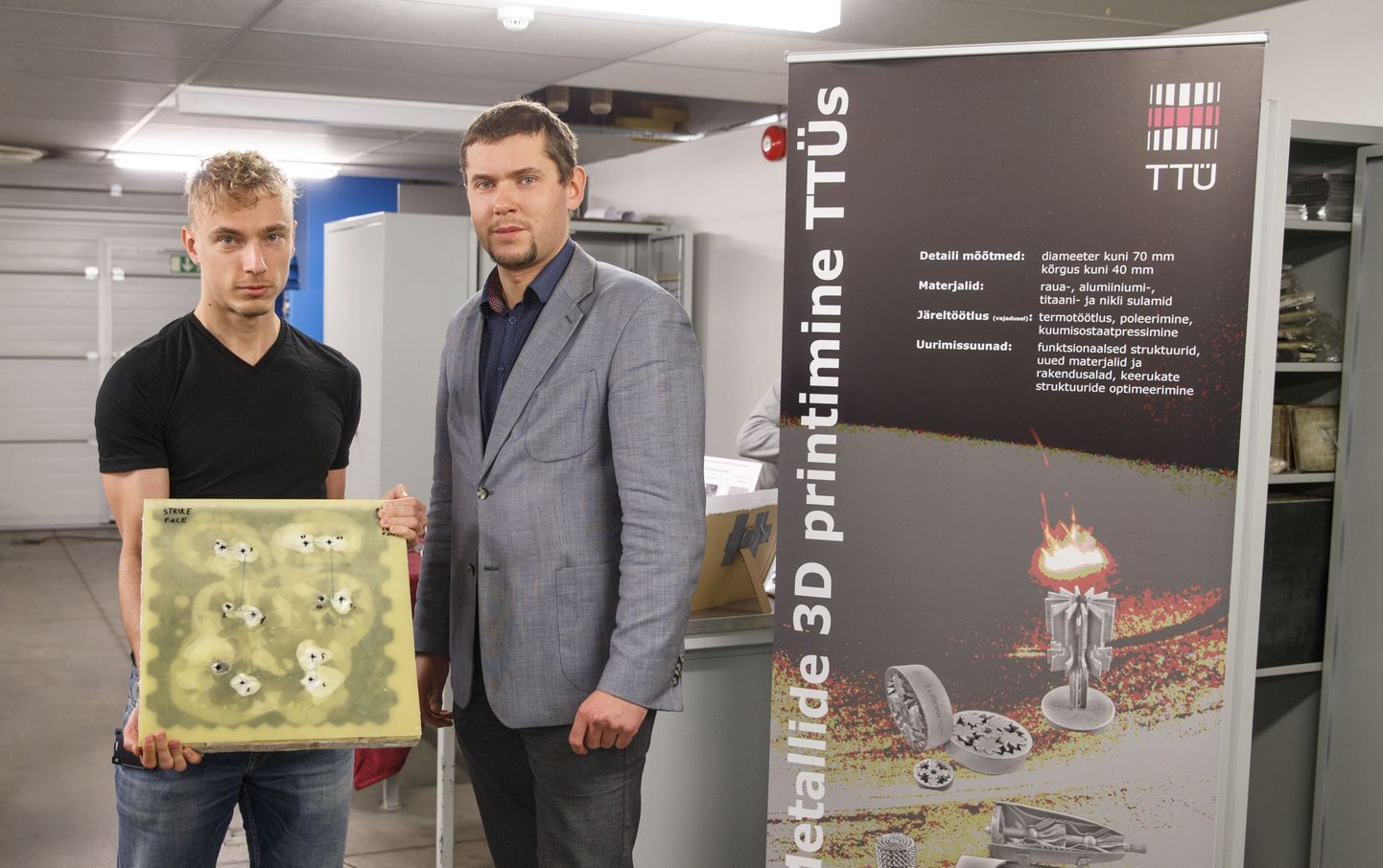 Tallinna Tehnikaülikooli teadlased Marek Jõeleht (vasakul) ja Jaan Kers.