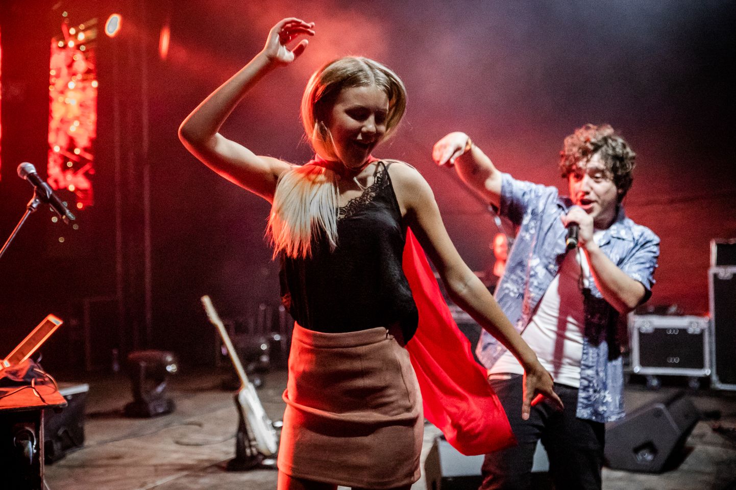 Viiendat aastat toimunud rannapeol Valgeranna festival astusid üles muuhulgas Eesti hetke kuumim “magamistoa räppar” Nublu, räpipunt 5MIINUST ning Hollandist pärit laulja Janieck.
