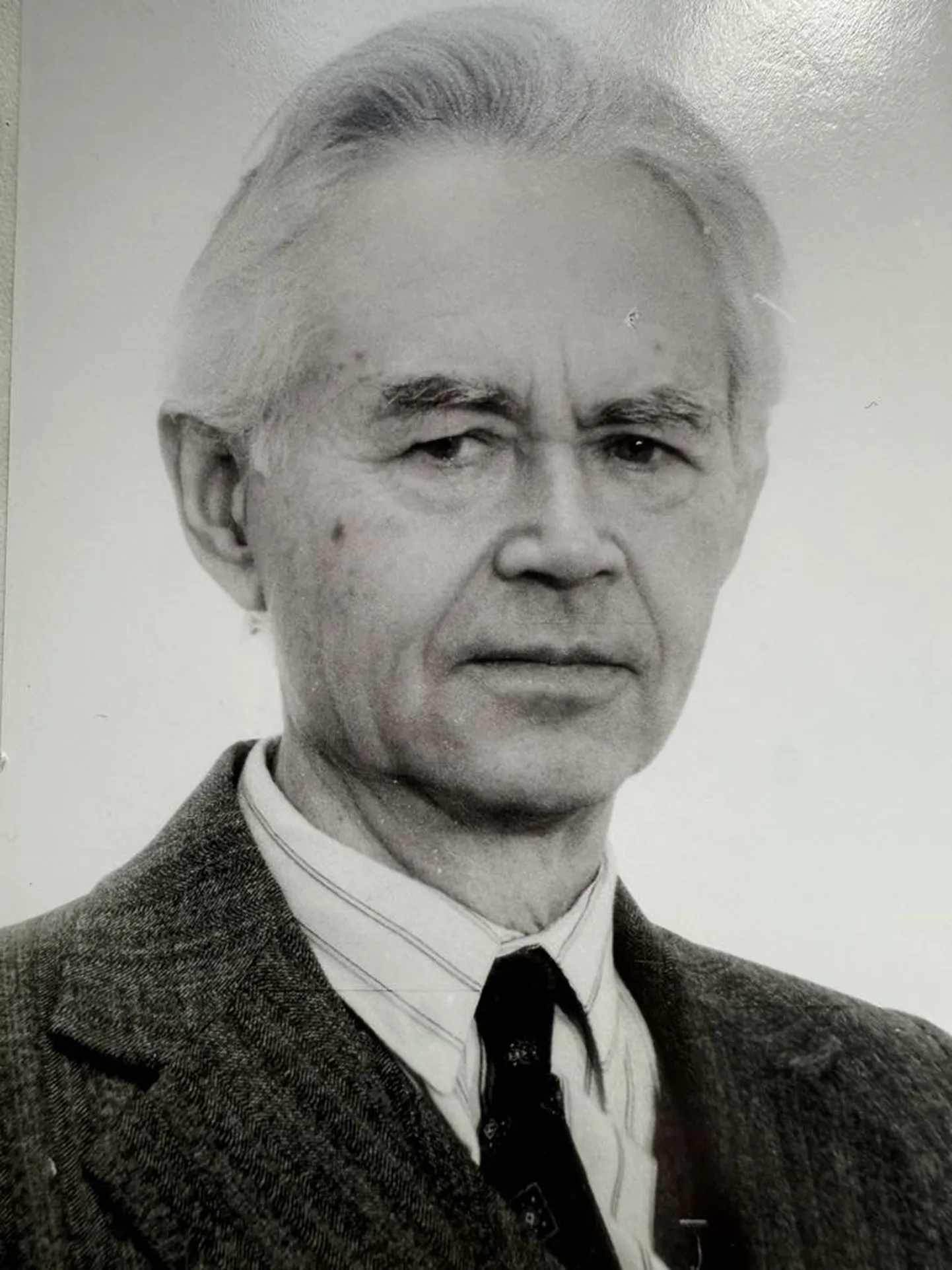 Aleksander Maastik (3. märts 1929 – 8. märts 2025).