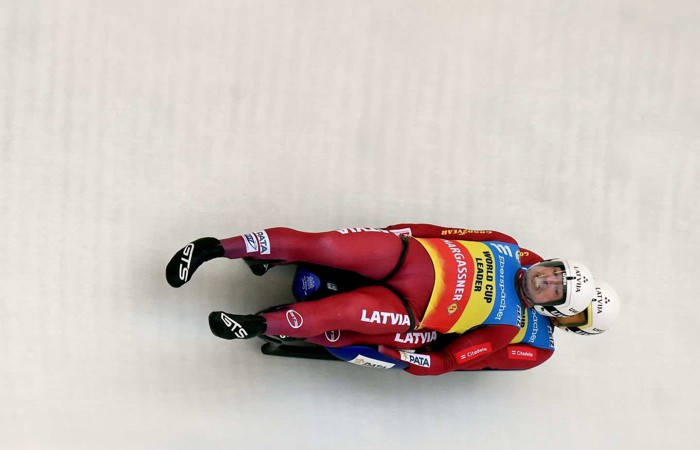Pasaules kausa posms kamaniņu sportā vīriešiem divniekiem Siguldas bobsleja un kamaniņu trasē.