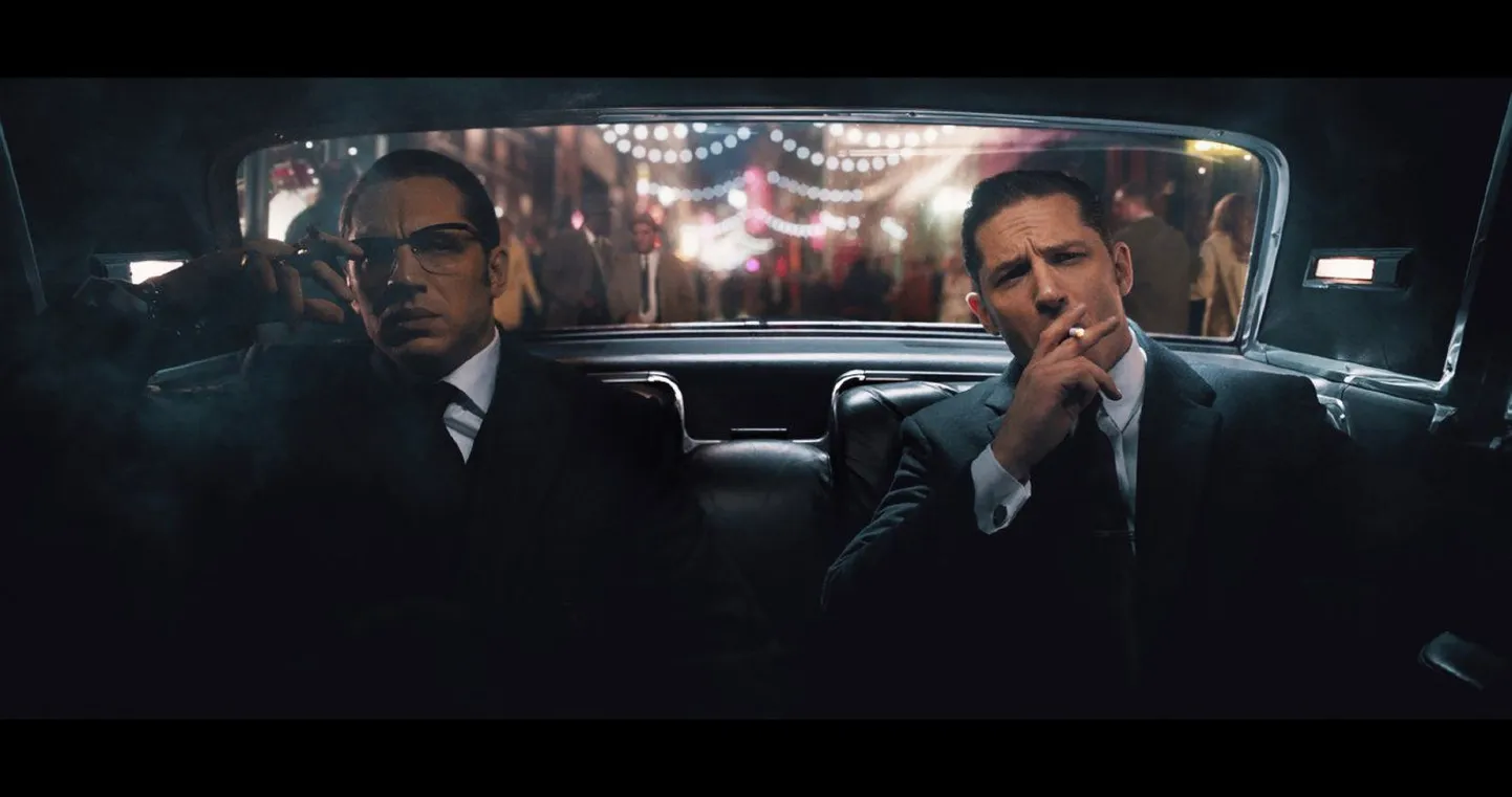 Tom Hardy mängib filmis "Legend" kaksikvendi: Ron (prillidega) ja Reg Krayd.