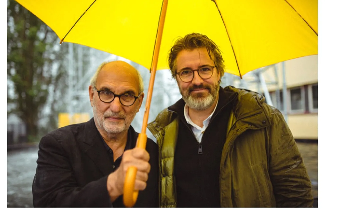 Ólafur Elíasson (paremal) ja BBC toimetaja Alan Yentob.