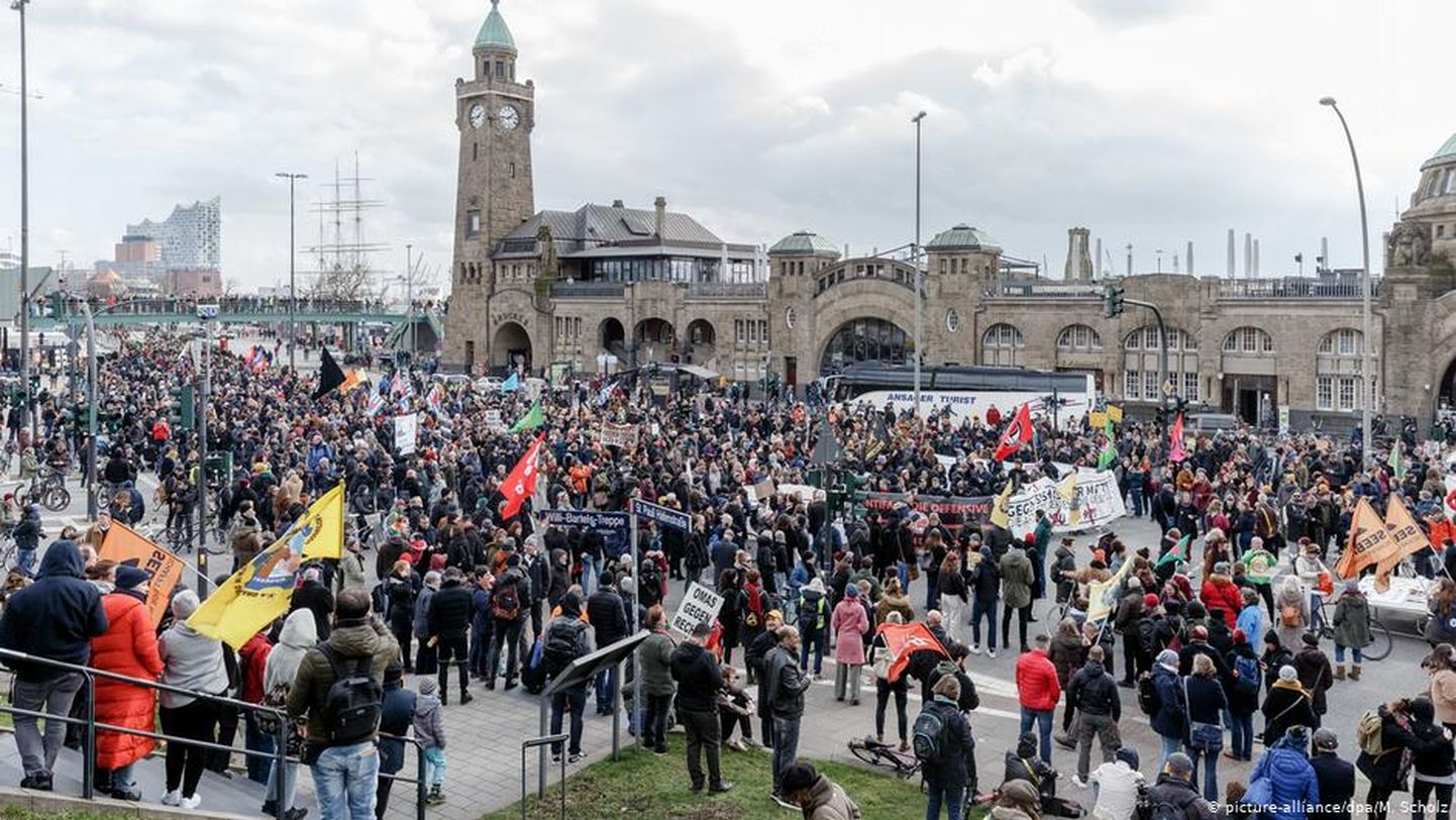 Участники демонстрации в Гамбурге, 7 марта 2020 года