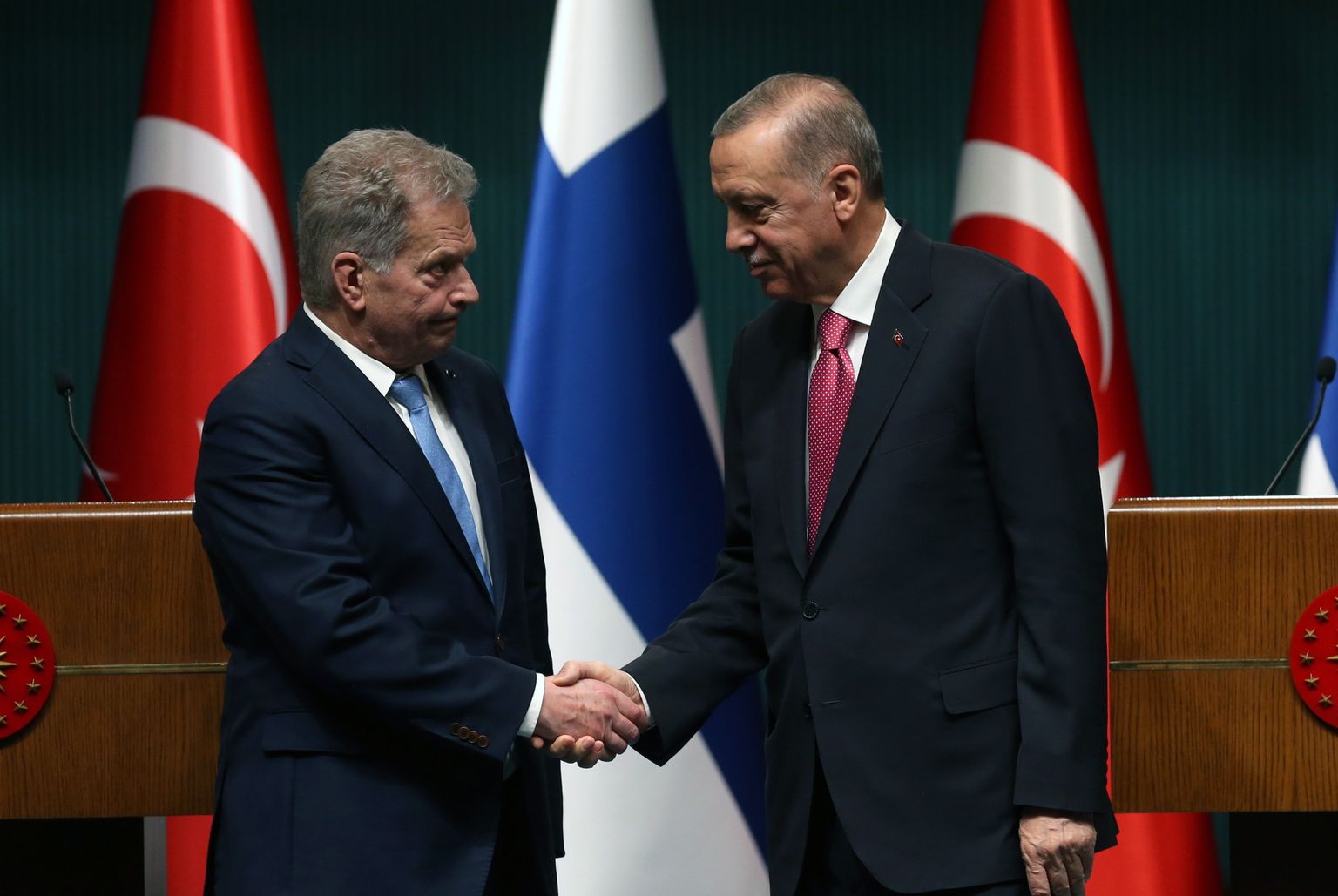 Президент Финляндии Саули Ниинистё и президент Турции Реджеп Тайип Эрдоган.