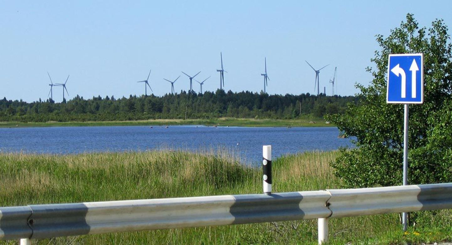 Kui Pärnumaal alles püütakse arendada tuuleparke, siis Läänemaal on mitu parki juba töös.