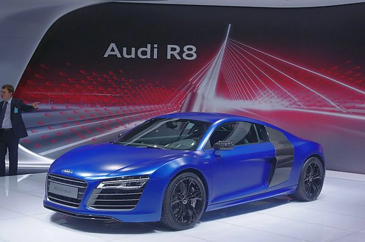 Audi R8.