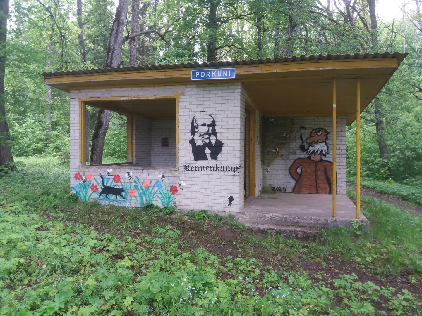 Porkuni vana bussipeatus on saanud uue ilme.