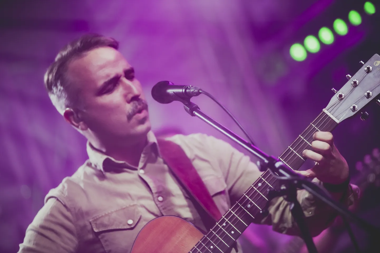 Foto: Dīvānkoncerts "Flame & The Rolltones"
