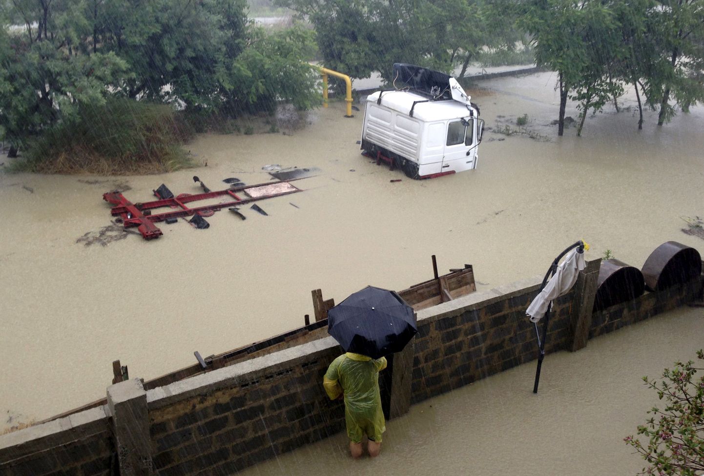 Потоп в Сочи (25 июня 2015 года).