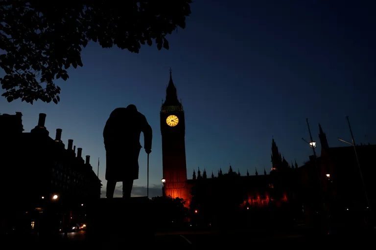 Winston Churchilli kuju Londonis päev pärast Brexitit