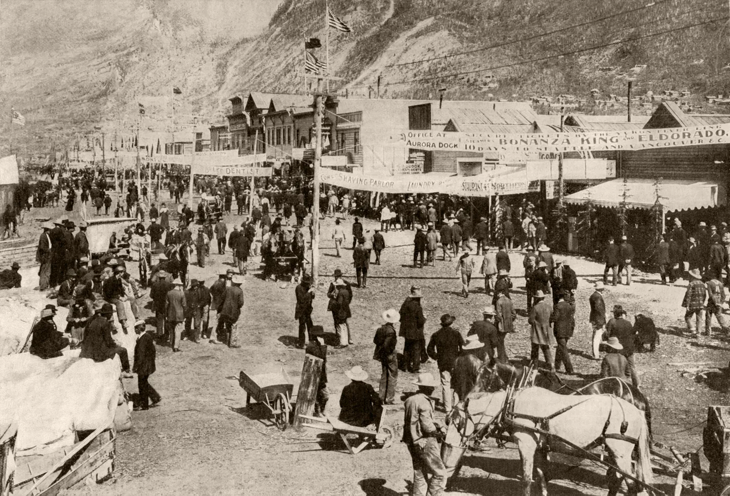 Kanada kullapalaviku linn Dawson City 19. sajandi lõpul