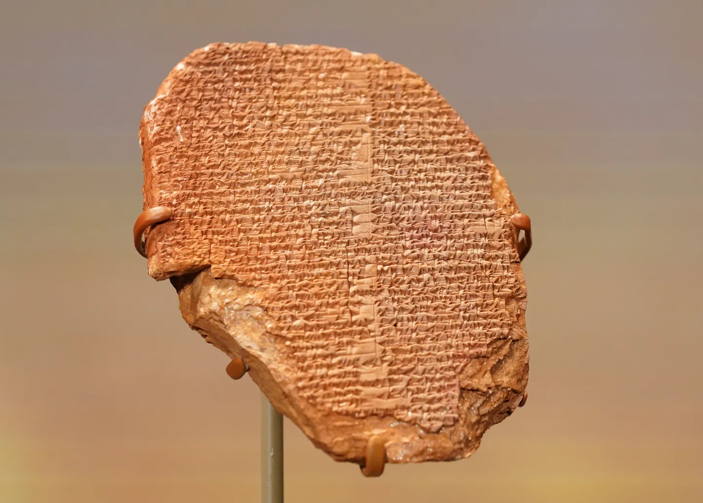 Gilgameši savitahvel.