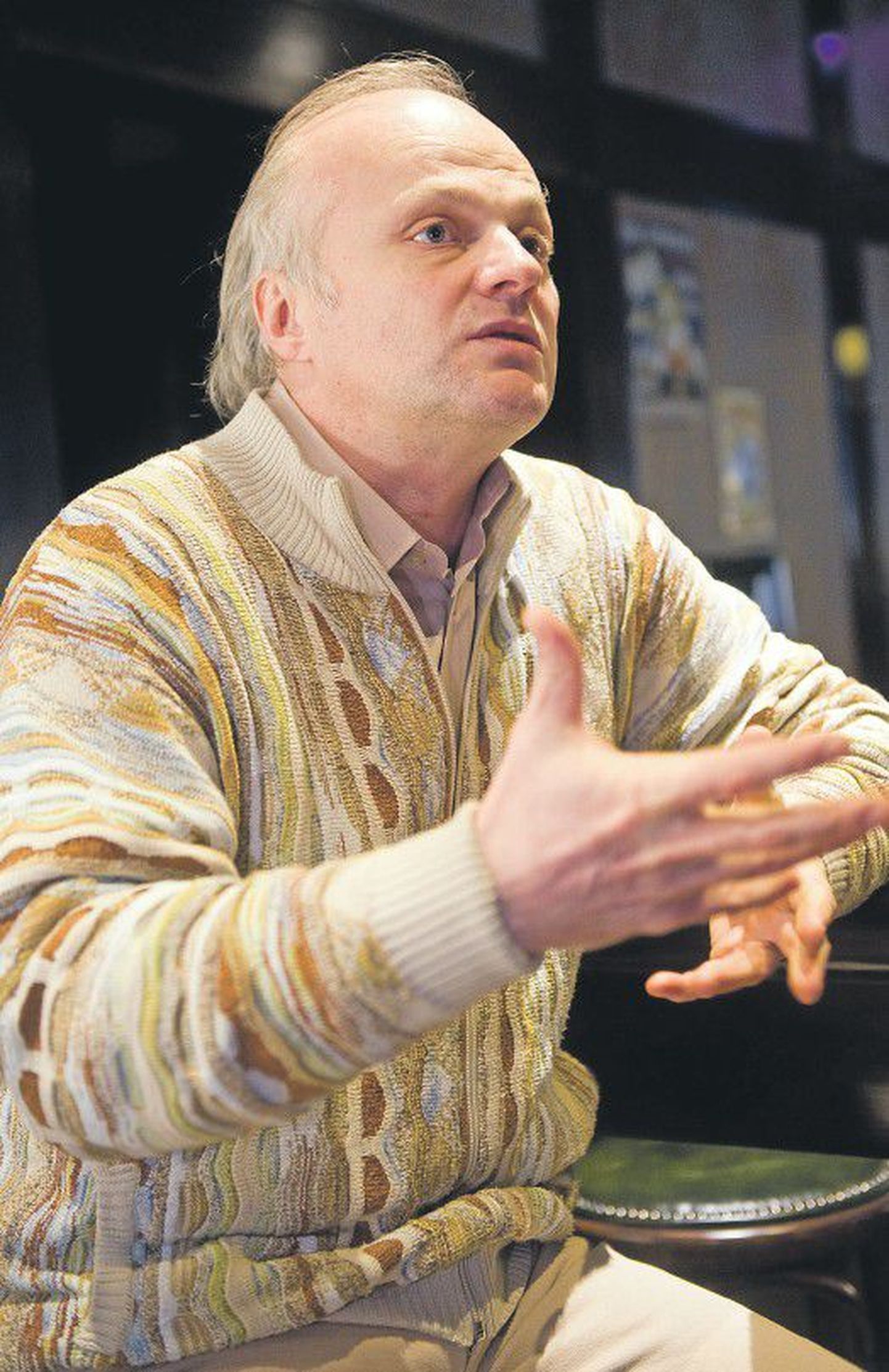 Сергей Барковский — режиссер и актер с философским дипломом.