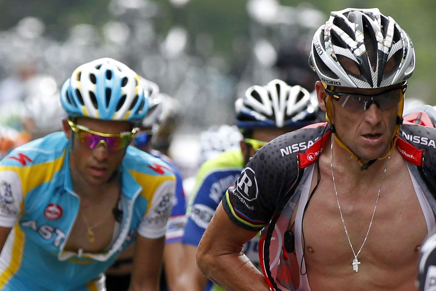 Lance Armstrong (paremal) ja Alberto Contador.