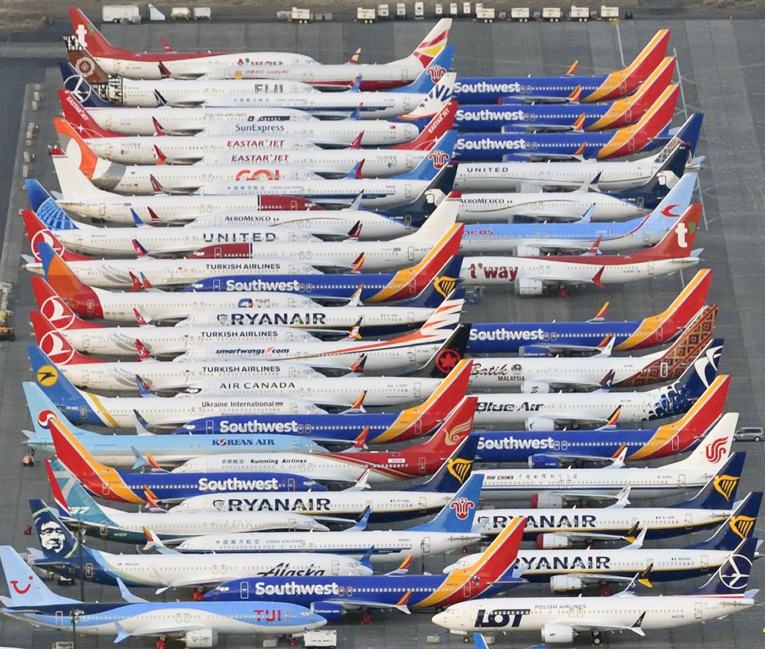 Kõik 387 Boeing 737 MAXi seisavad märtsikuust alates maas ja pole teada, millal need võiksid jälle õhku tõusta. 