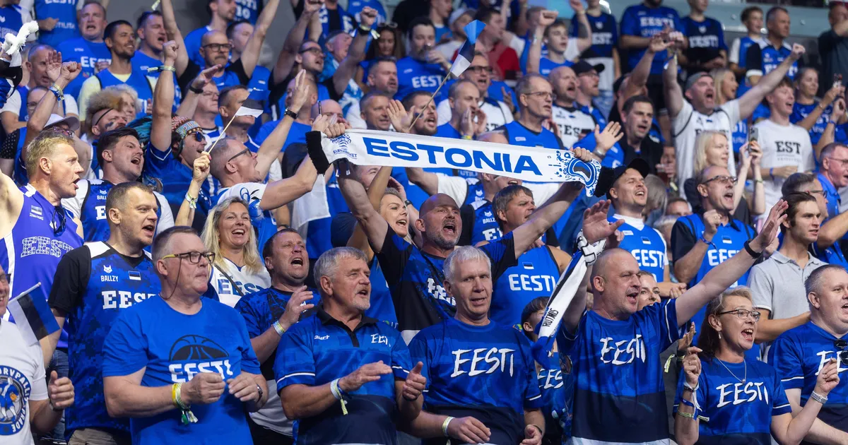 TÄISTUND ⟩ Heida pilk parimateks tituleeritud Eesti koondise fännide ellu Lätis