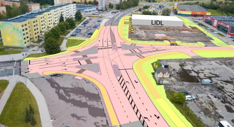 Liikluskorraldus Kalda tee ja Kaunase puiestee ristmikul märkimisväärselt ei muutunud, lisandusid eraldi sõidurajad Lidli poe parklasse pööramiseks ning eraldi rada sealt linna, Ihaste ja Jaamamõisa poole sõitmiseks. Jooniselt puuduvad foorid.