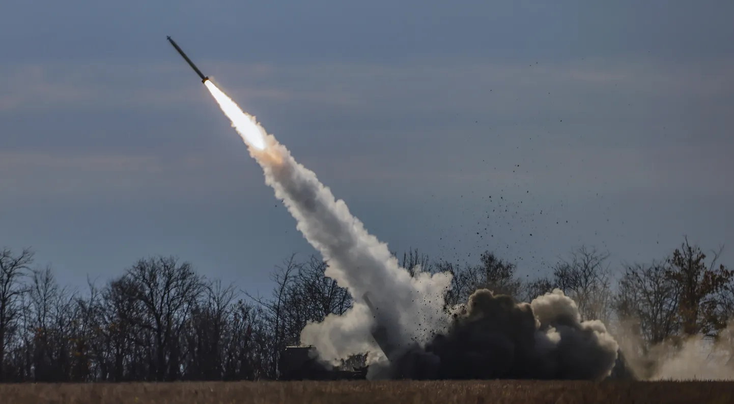 Üks esimeste hulgas Ukraina armeele toimetatud HIMARSe tulistamas 2022. aastal lõunarindel Hersoni oblastis.