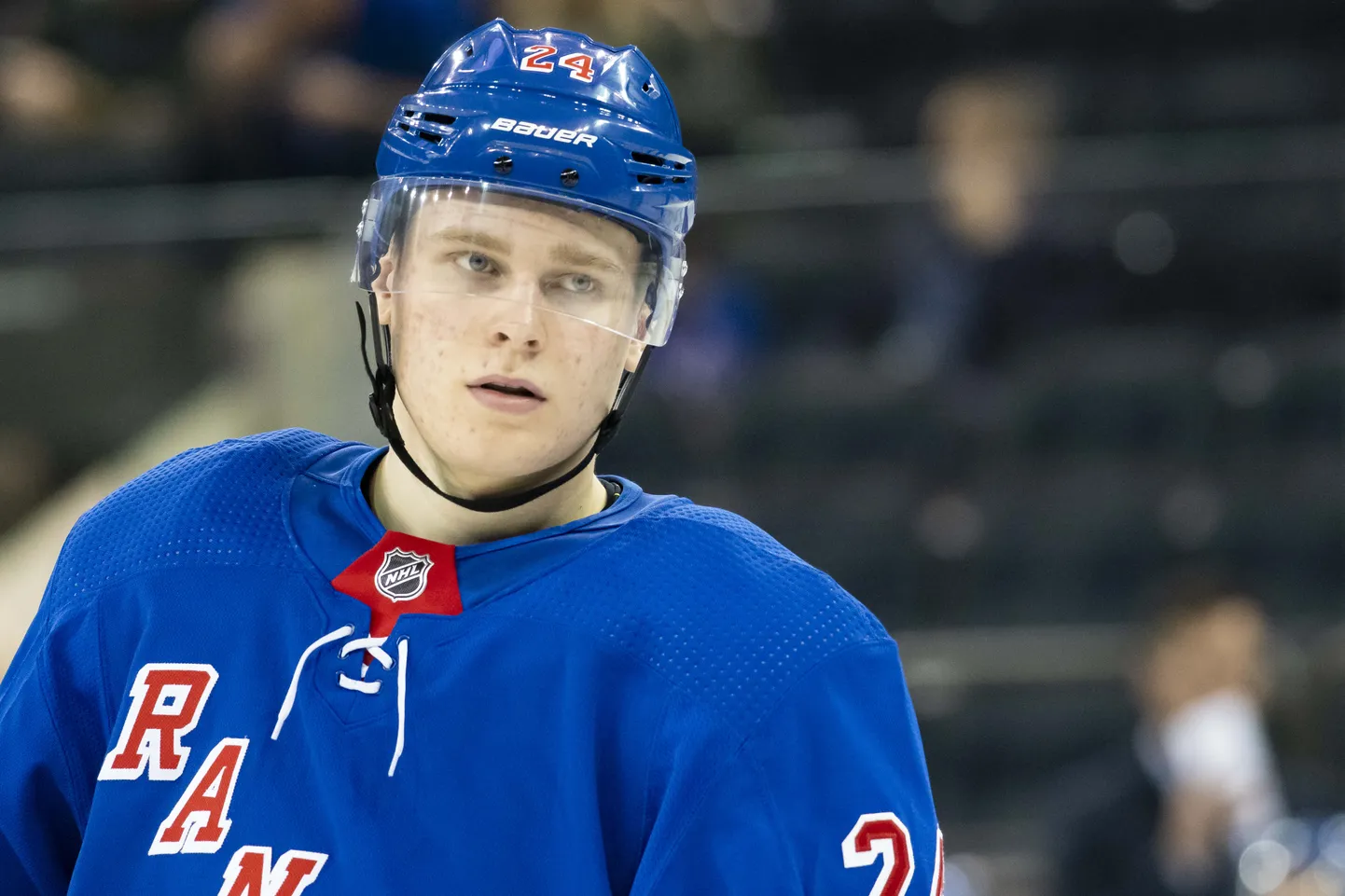 Kaapo Kakko nägu ei sära just rõõmust - debüüthooaeg NHLis on alanud kehvasti