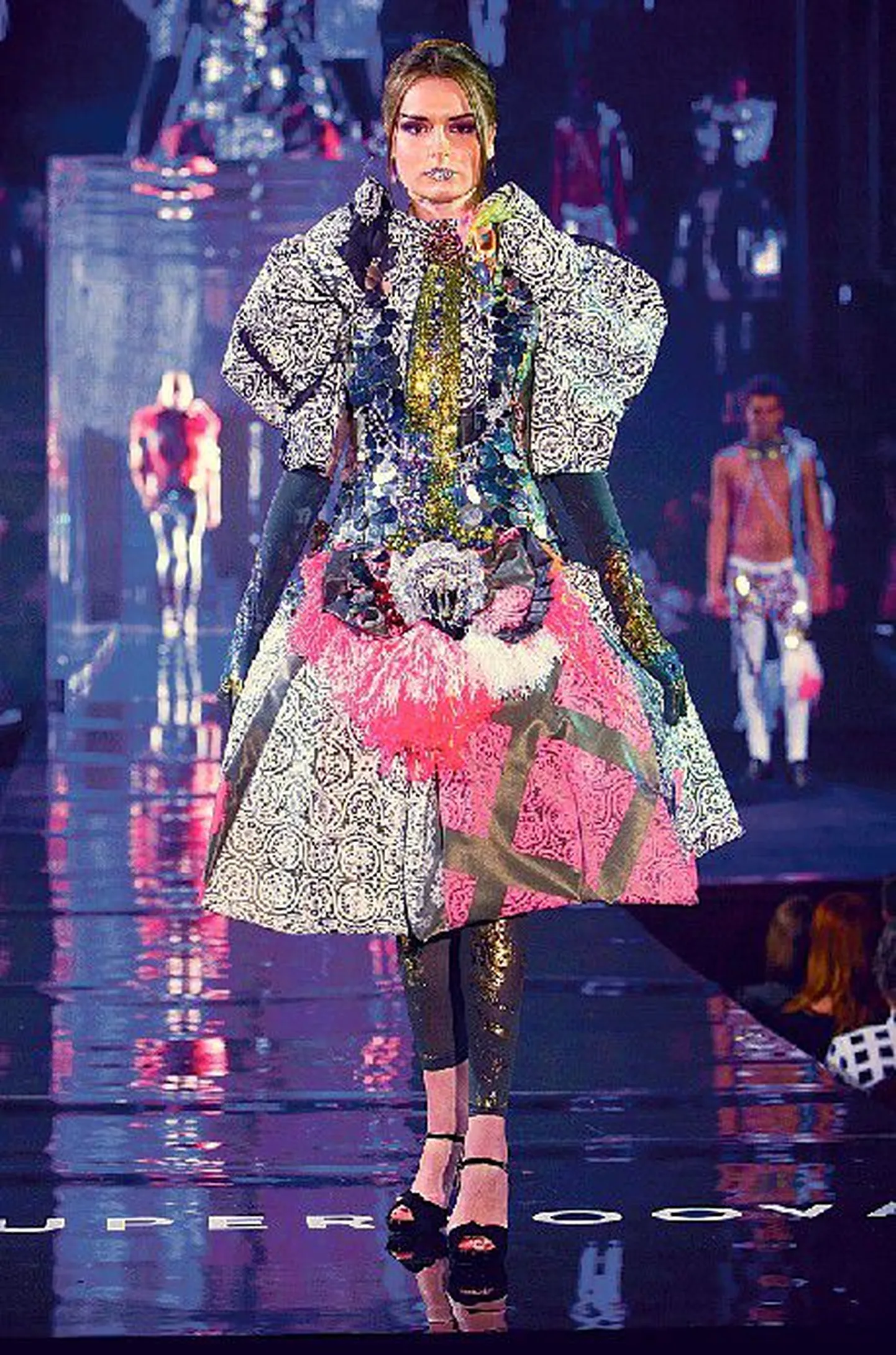 Платье от Кирилла Сафонова на SuperNoova 2009.