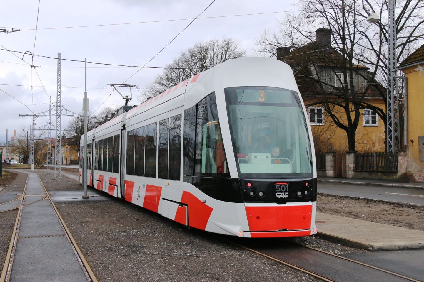 Hispaania ettevõtte Construcciones y Auxiliar de Ferrocarriles (CAF) Urbos tüüpi tramm, millised on ka praegu Tallinna Linnatranspordi veeremis.