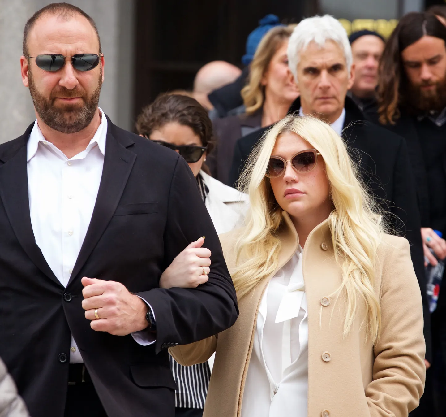 Kesha pärast kohtuistungit
