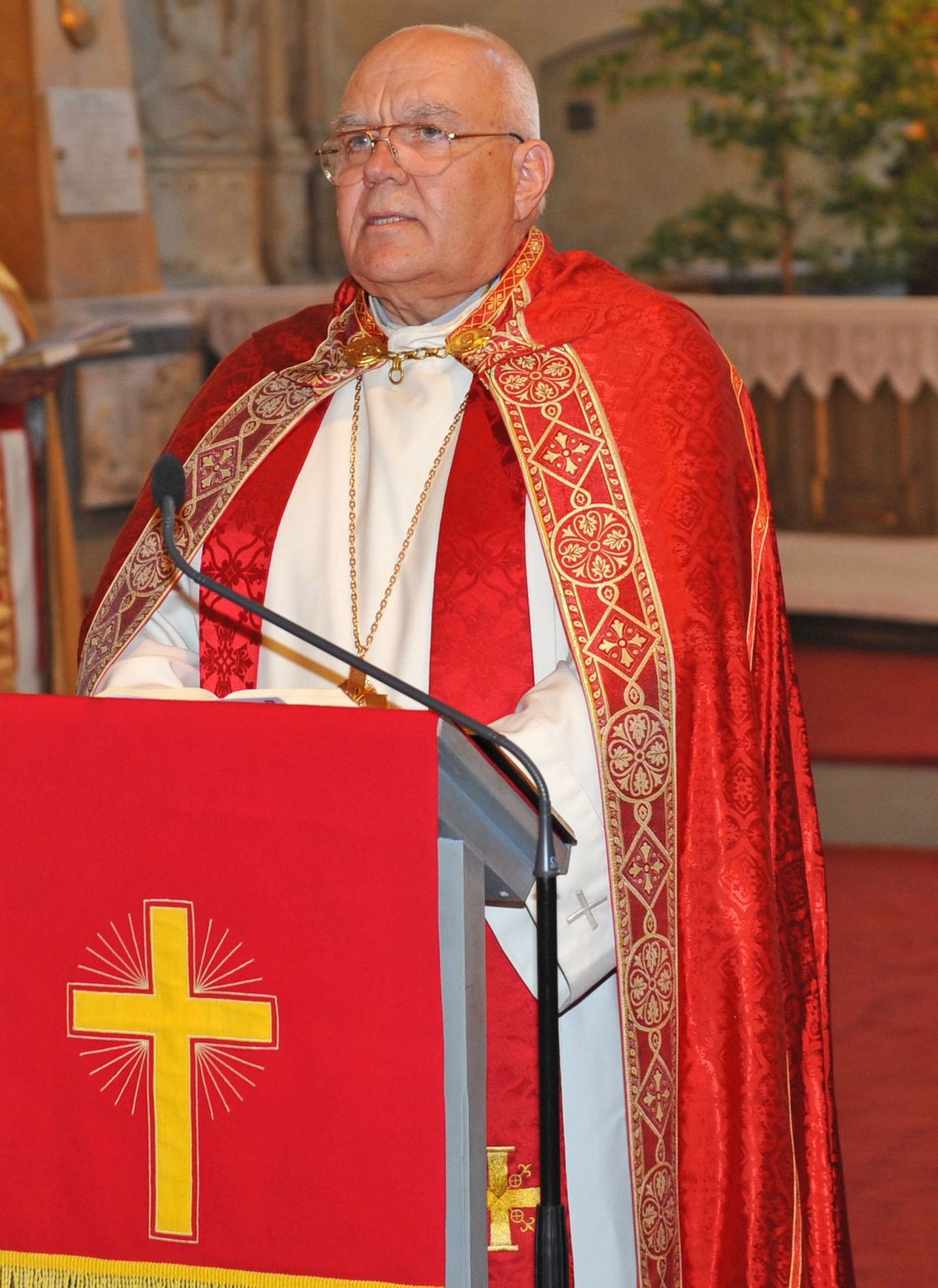 Piiskop Einar Soone.