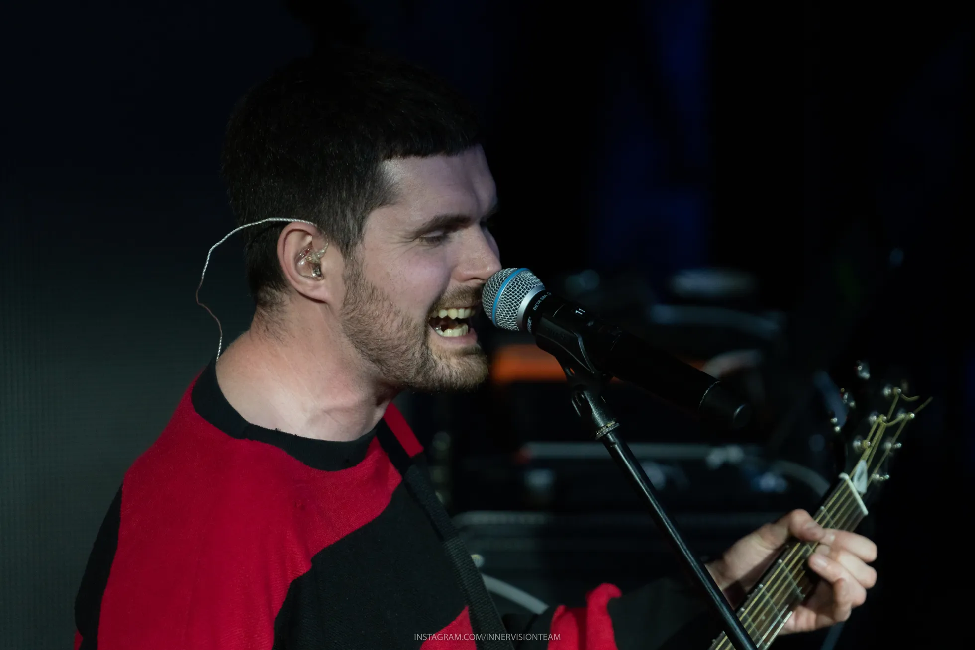 Концерт Монеточки и Noize MC в Риге, 7.04.2022