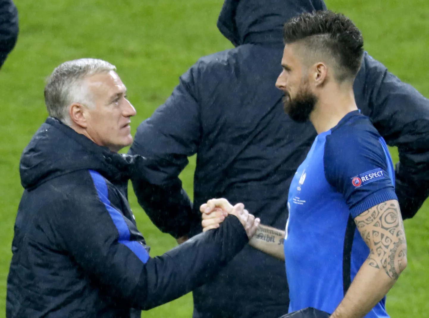 Didier Deschamps (vasakul) ja and Olivier Giroud.
