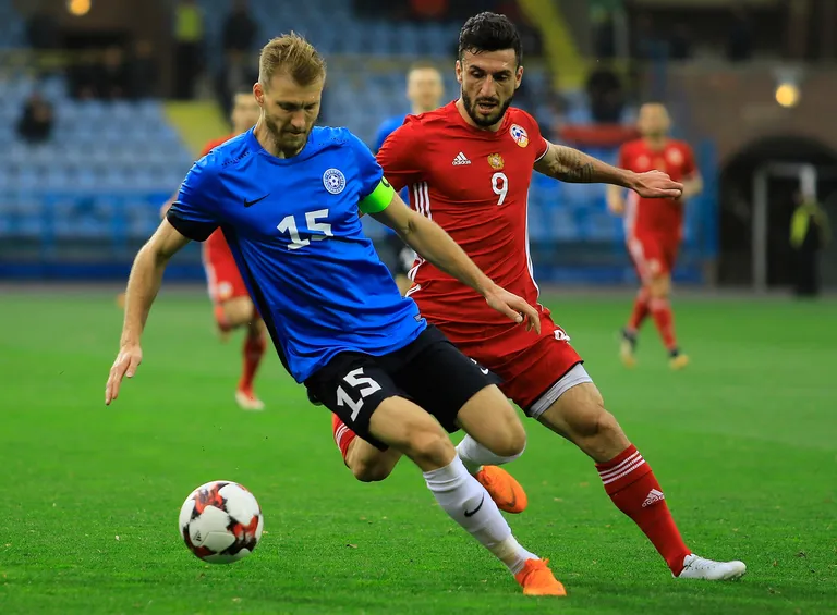 Ragnar Klavan laupäevases maavõistluses Armeeniat nullil hoidmas.