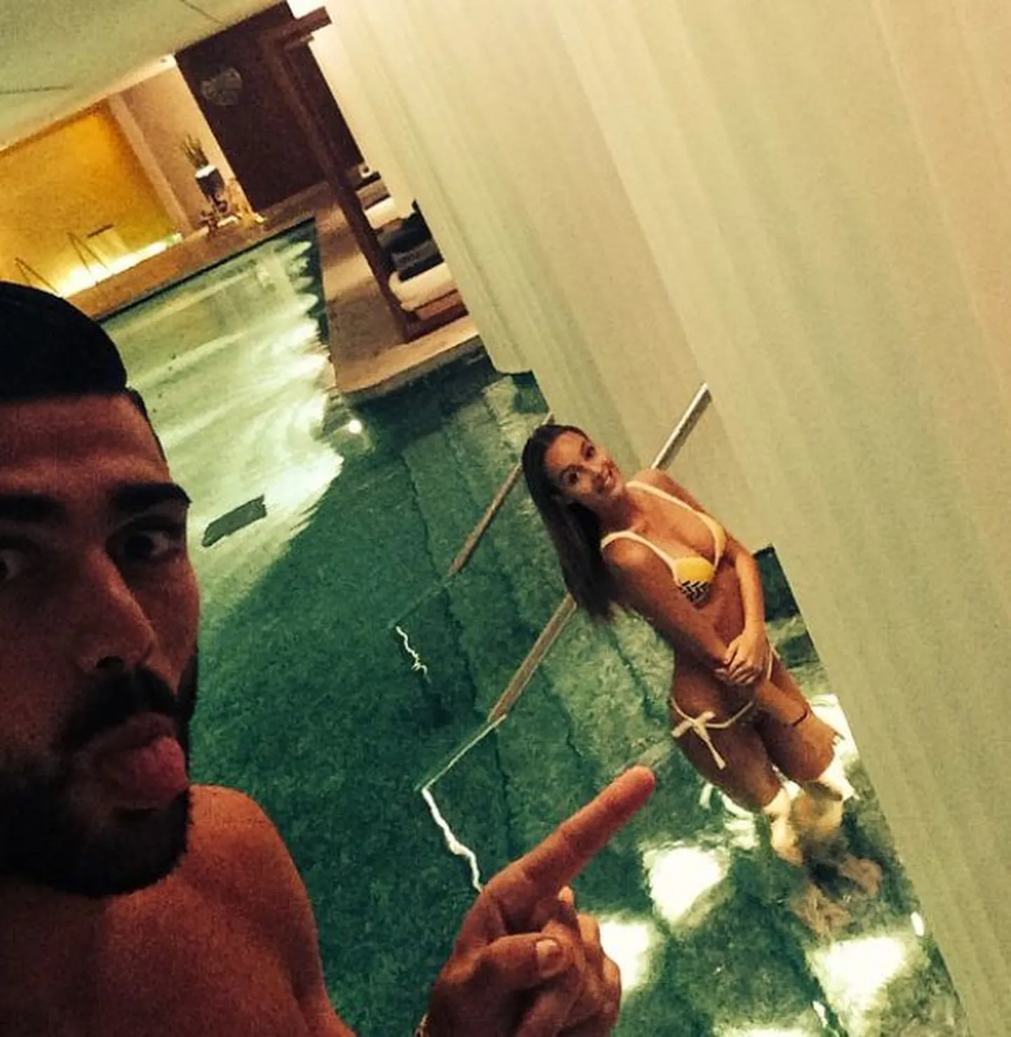 Graziano Pelle ja Viktoria Varga.