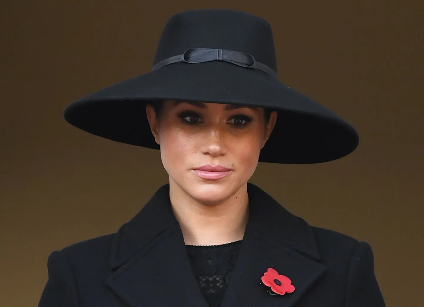 Meghan Markle 2019. aasta novembris, mõned kuud hiljem otsustavad Meghan ja prints Harry oma kuninglikest ametikohustustest loobuda ja Suurbritanniast lahkuda.