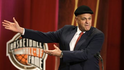 Miris leģendārais basketbolists Oskars Šmits