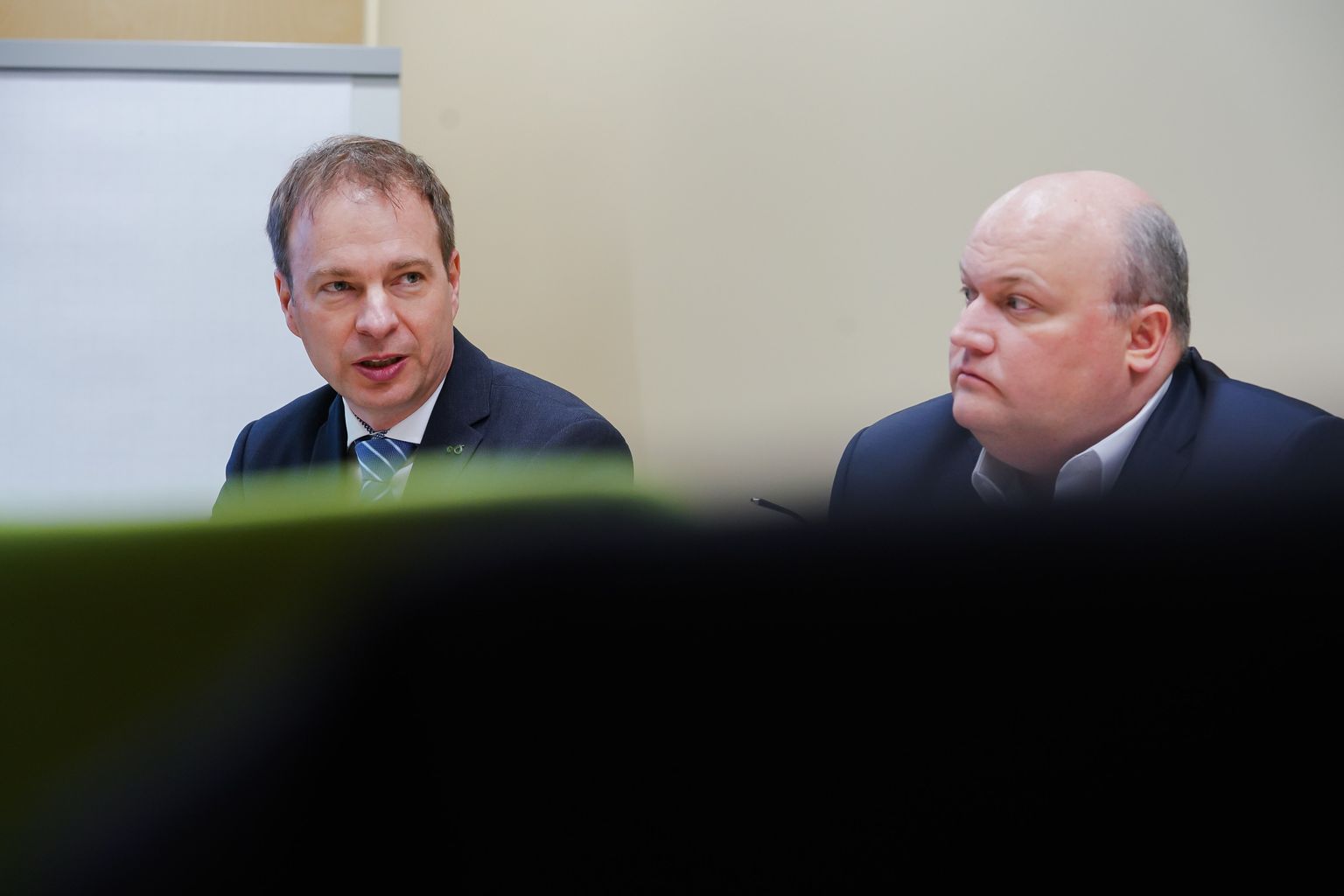 Eesti Energia juhatuse esimees Hando Sutter ja finantsjuht Andri Avila tutvustasid ettevõtte majandustulemusi.