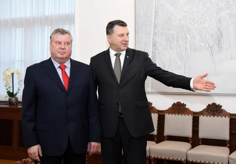 Янис Урбанович на встрече с Вейонисом