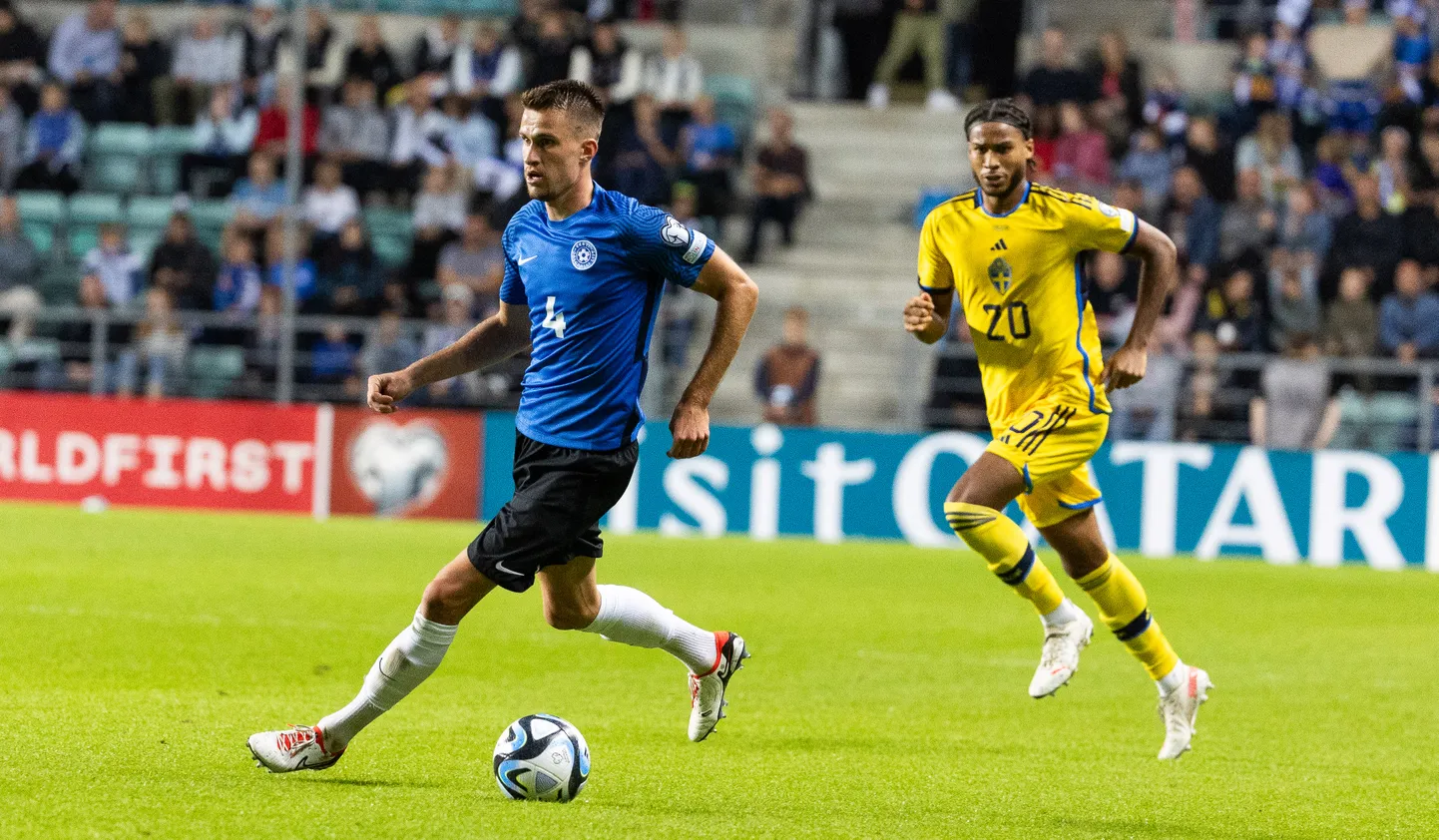 Eesti jalgpallikoondise poolkaitsja Mattias Käit.