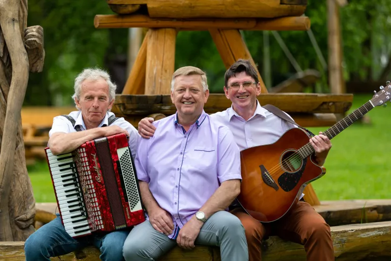 Grupa "Zeļļi".