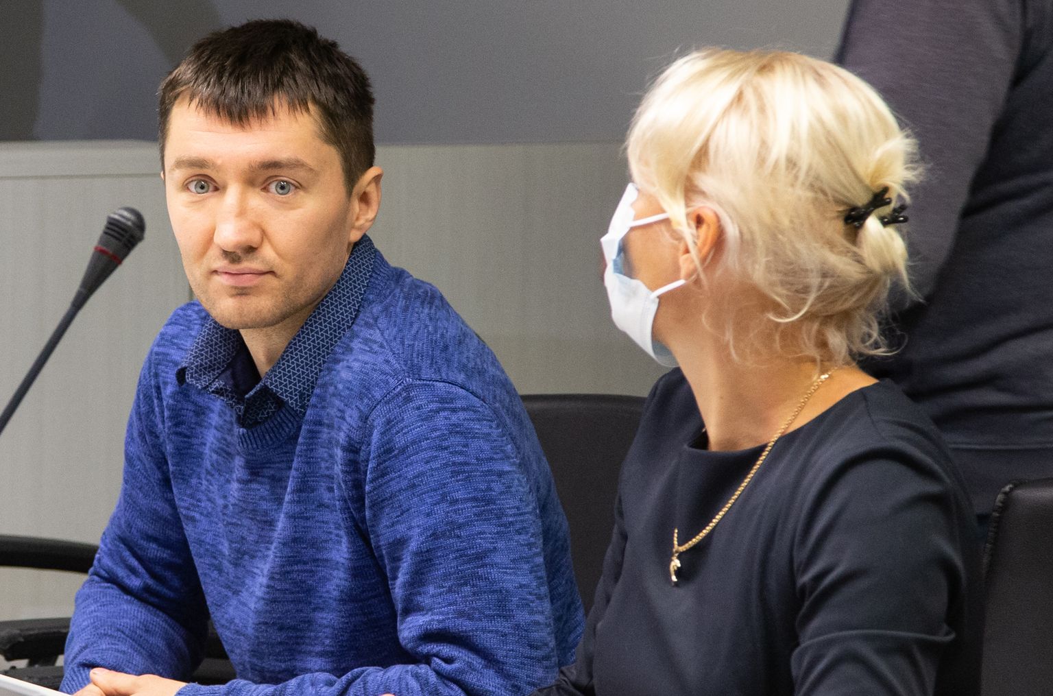 Sergei Butšinski aasta tagasi Viru maakohtus, kus oli arutamisel Kohtla-Järve linnapea Ljudmila Jantšenko hagi tema vastu. Selle vaidluse linnapea kaotas.