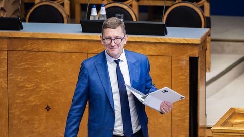 OTSEPILT ⟩ Riigikogu infotunnis vastavad saadikute küsimustele Michal, Sutt ja Pevkur