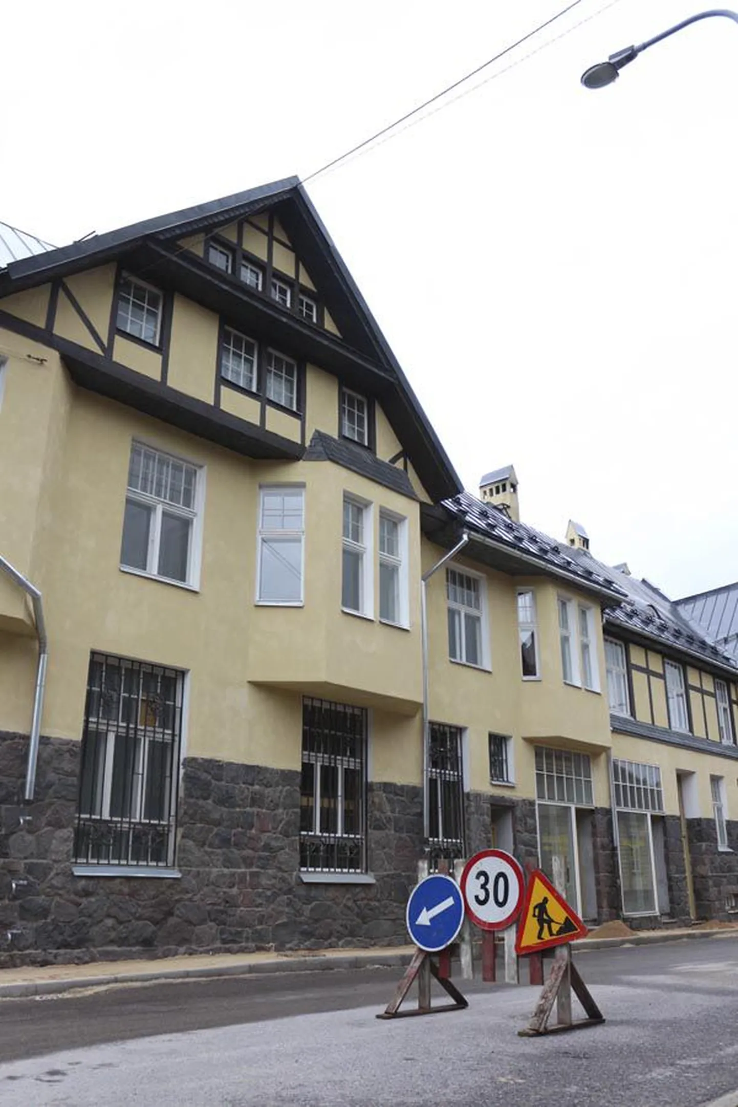 Kuigi Lossi tänav 35 majas käib korterite ehitamine, siis pagulaskeskust sinna ei looda.