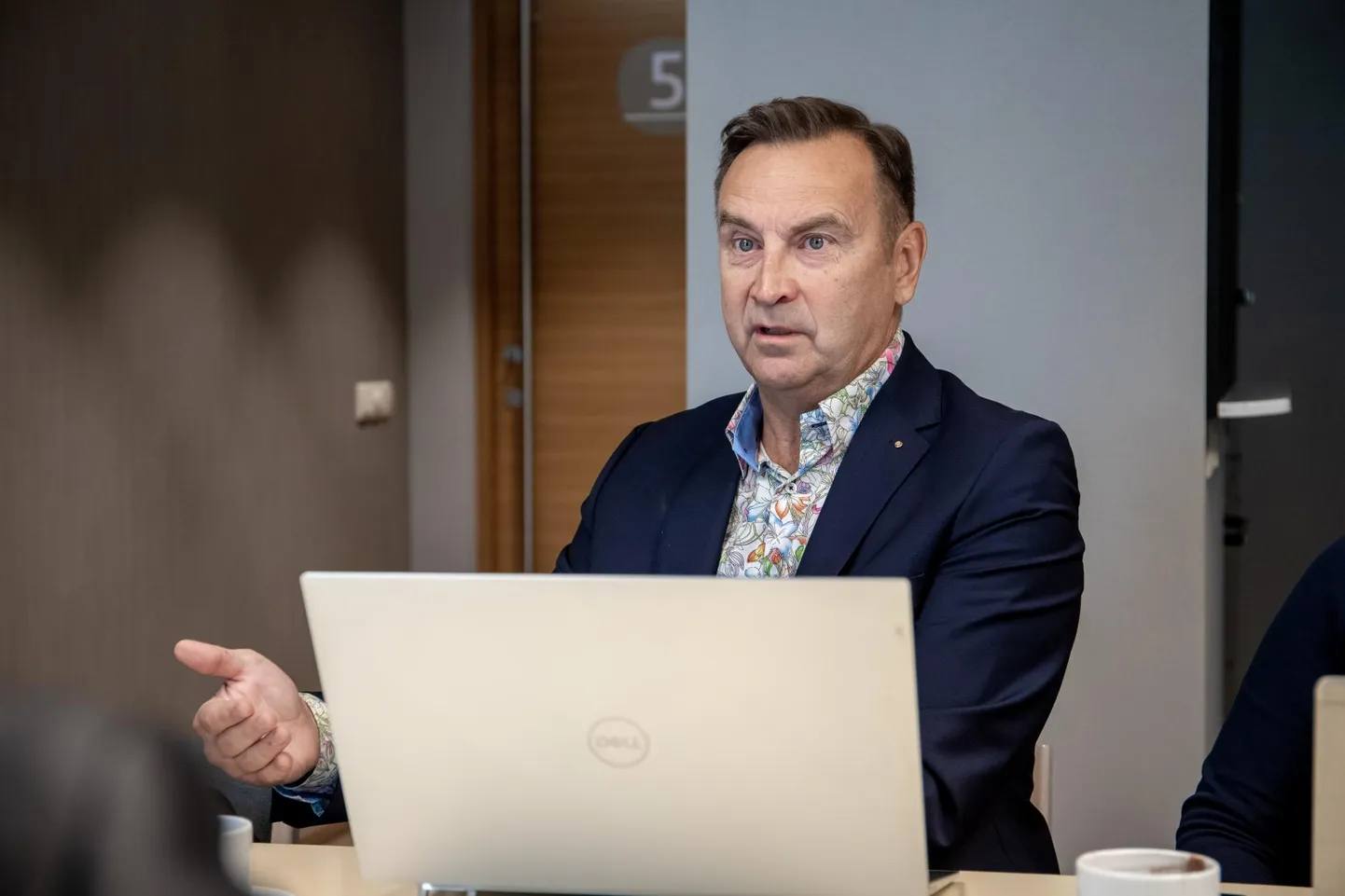 Jüri Lebedev peatas volitused Pärnu linnavolikogus, et veidi puhata.